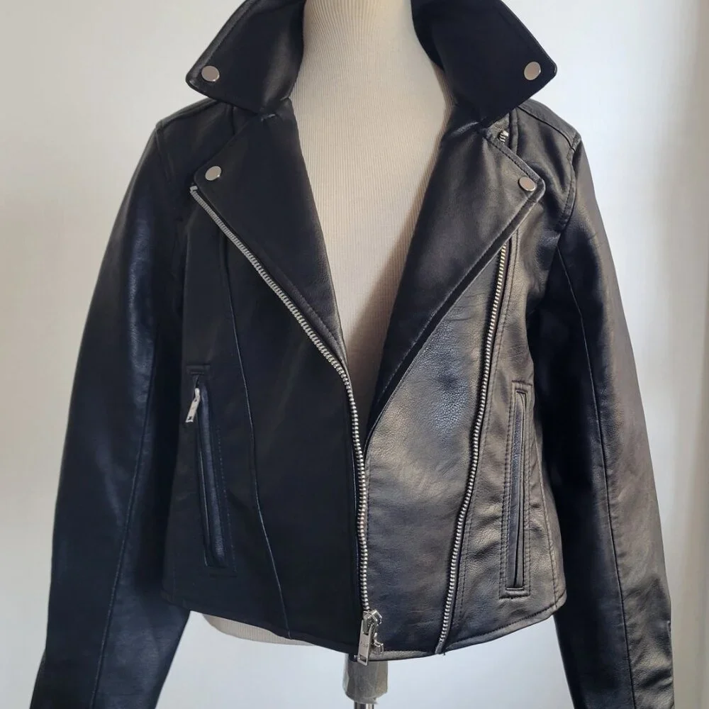 NWOT – Abercrombie & Fitch Black Faux Leather Moto Jacket (Size: M) - Picture 3 of 16